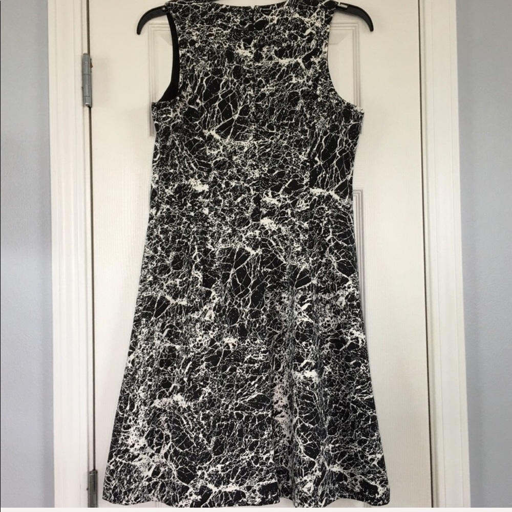 Women’s Attention Black And White Dress-SZ M - Picture 2 of 7